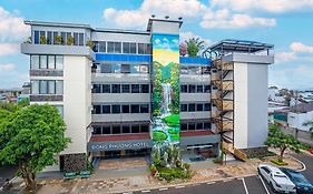 Dong Phuong Hotel